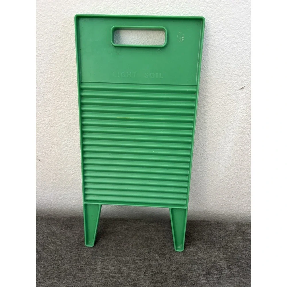VINTAGE Fesco 4544 Made In‎ USA Green Plastic Washing Board 18